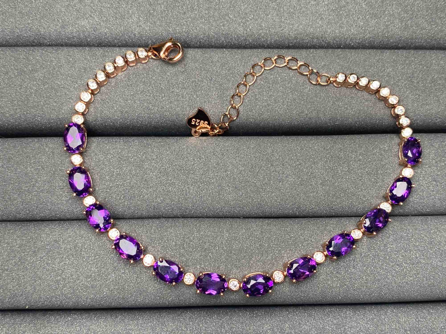 A2038 Amethyst Bracelet