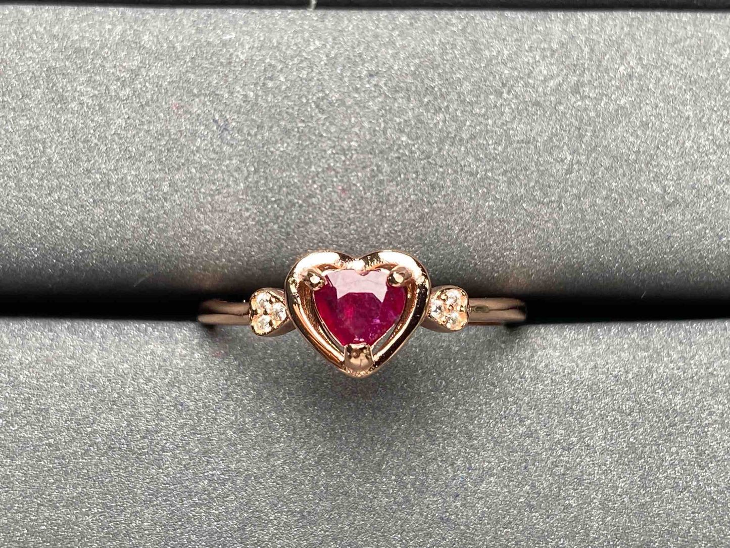 A2086 Ruby Ring