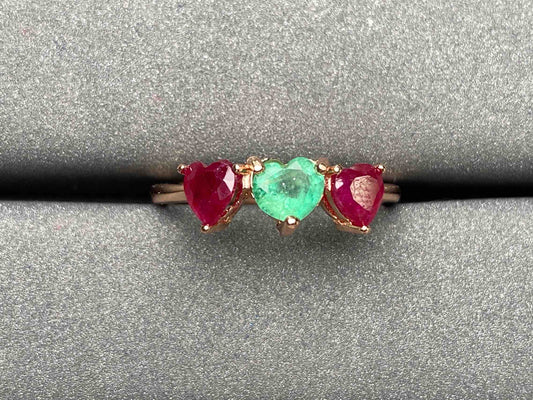 A2102 Emerald Ring