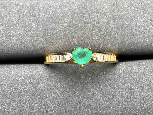 A2109 Emerald Ring