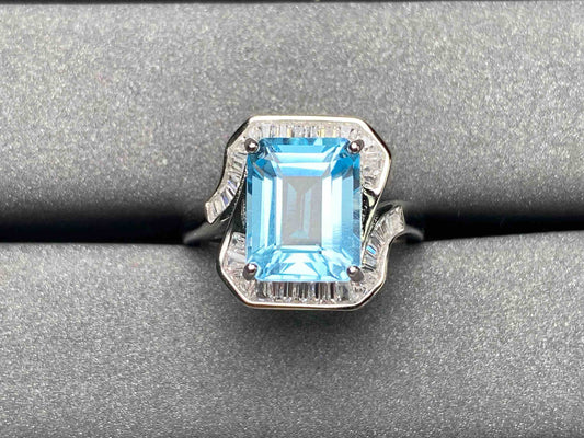 A2125 Topaz Ring