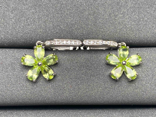 A2138 Peridot Earrings