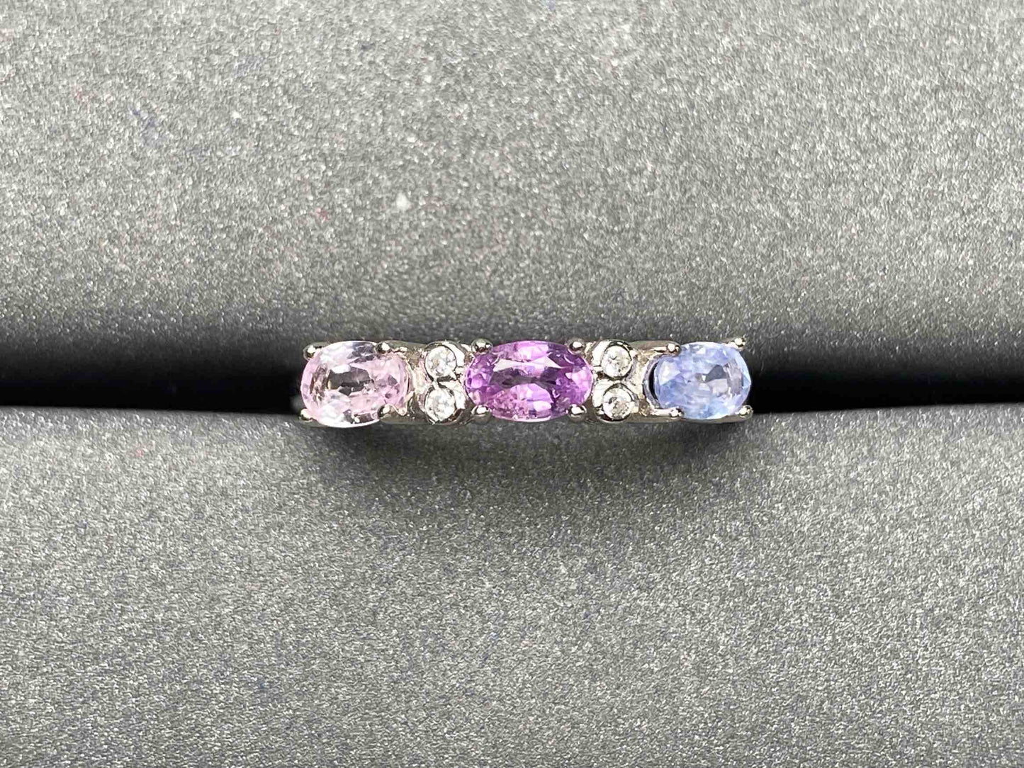 A2182 Non-treated Sapphire Ring