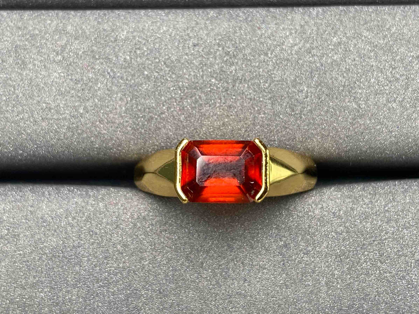 A2193 Fanta Ring