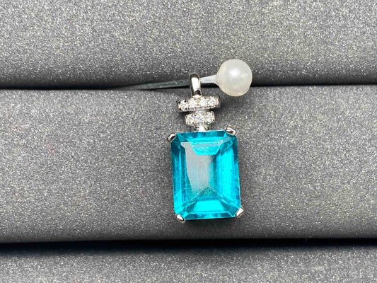 A2213 Topaz Pendant