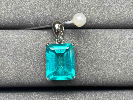 A2221 Topaz Pendant