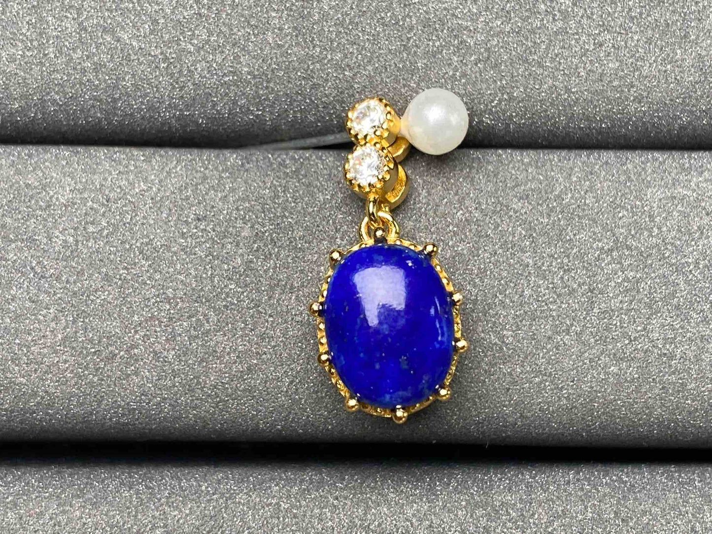 A2267 Lapis lazuli Pendant