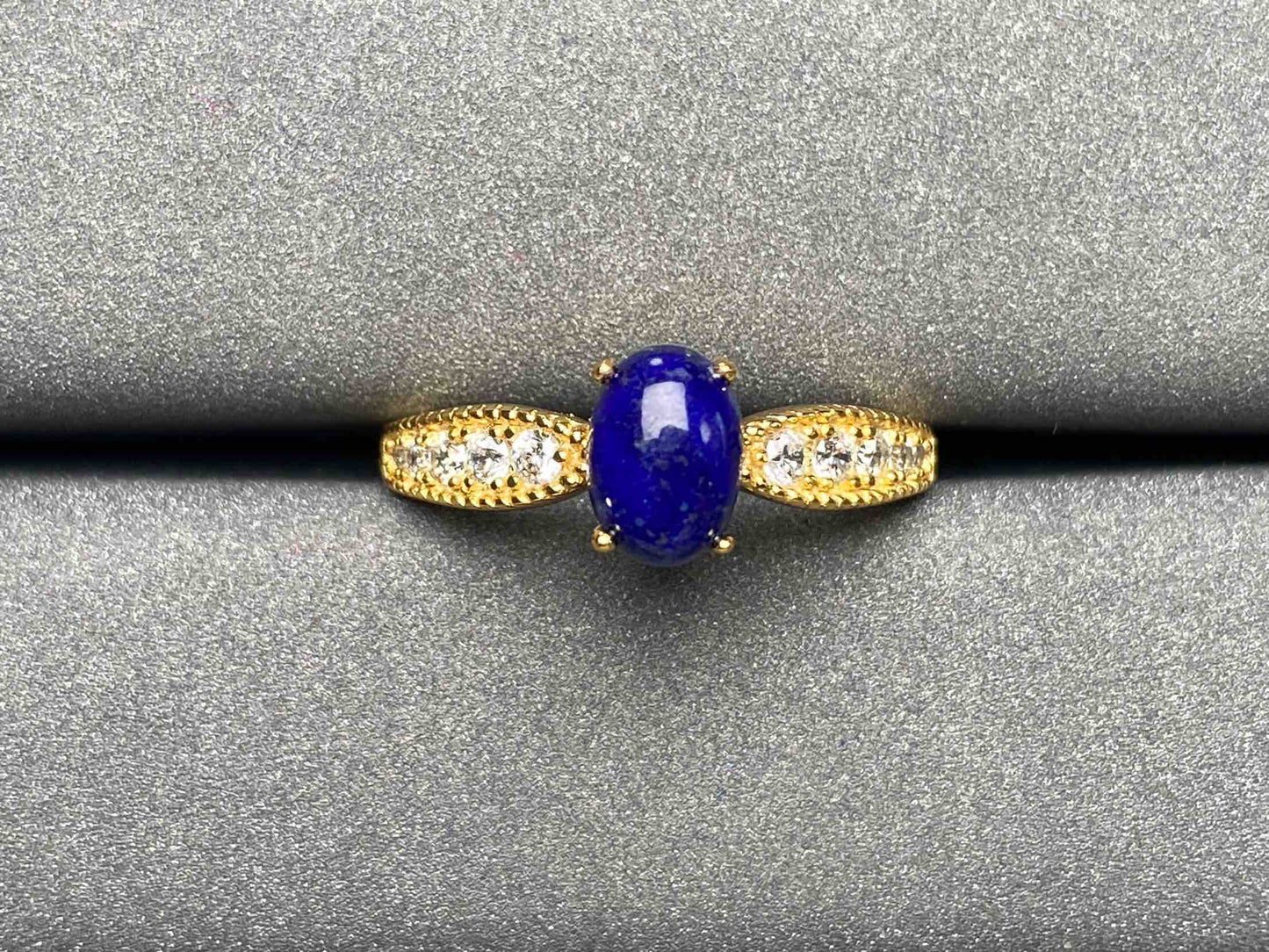A2292 Lapis lazuli Ring