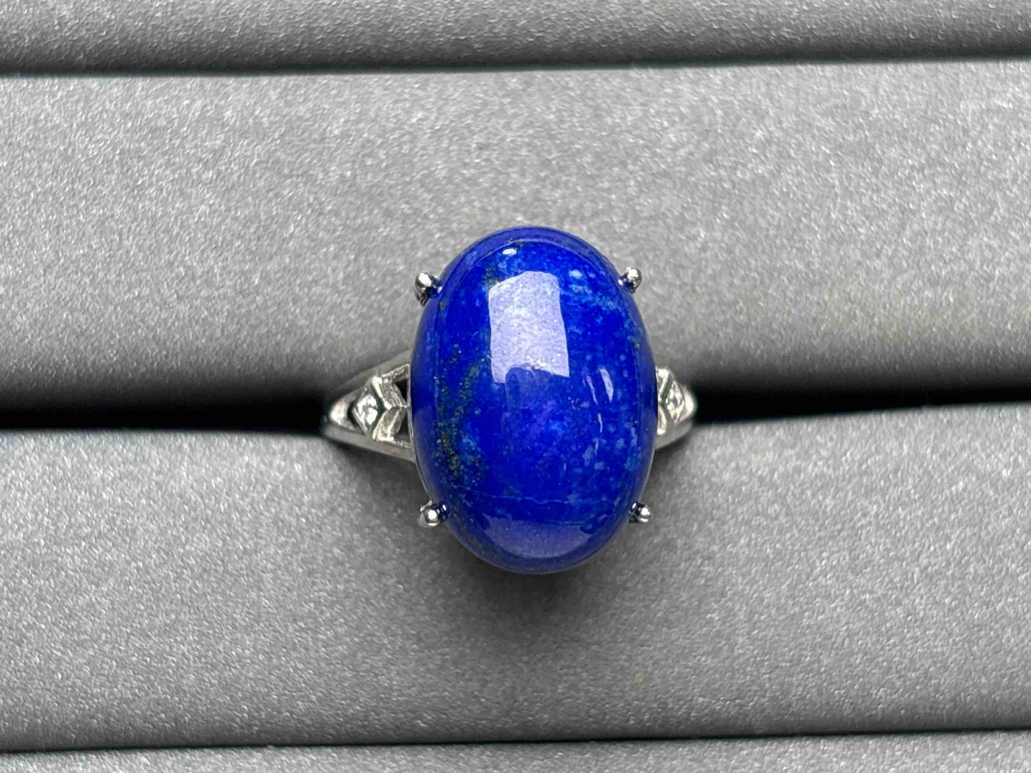 A2400 Lapis lazuli Ring