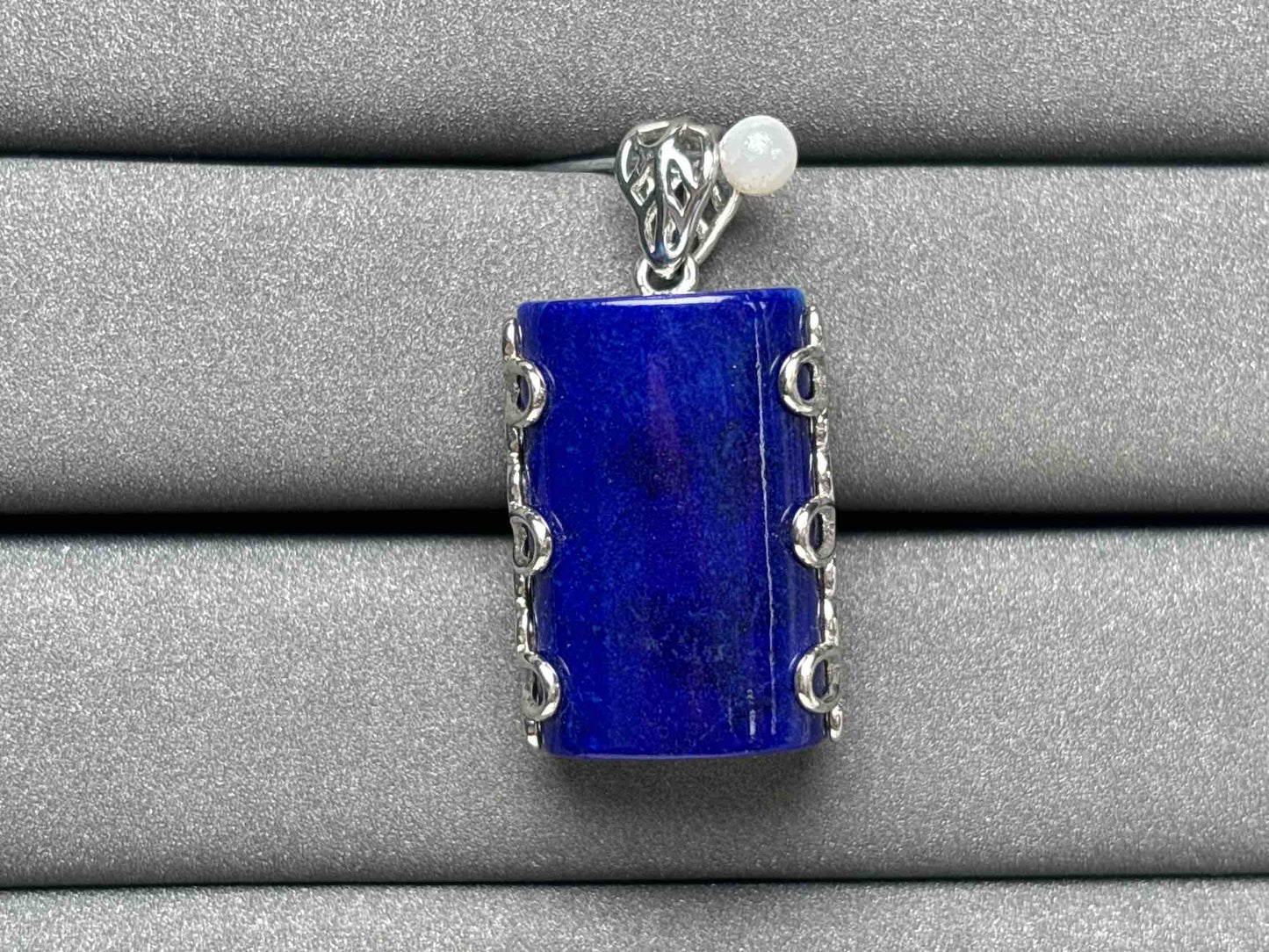 A2454 Lapis lazuli Pendant