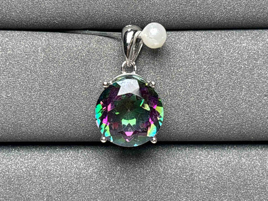 A2473 Topaz Pendant