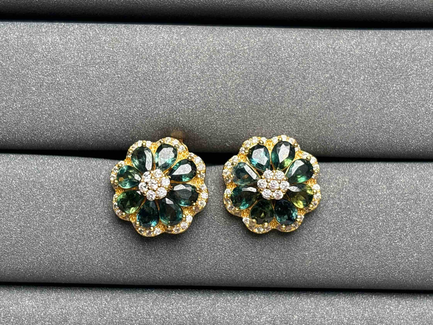 A2497 Teal Sapphire Earrings