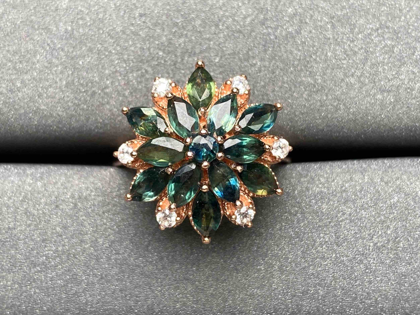 A2604 Teal Sapphire Ring