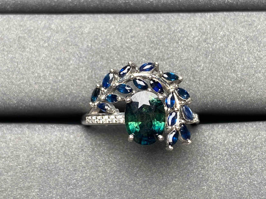 A2651 Teal Sapphire Ring