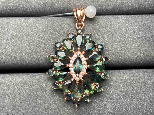 A2655 Teal Sapphire Pendant