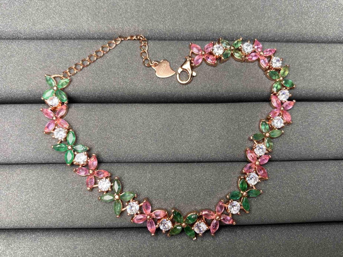 A2684 Emerald Bracelet
