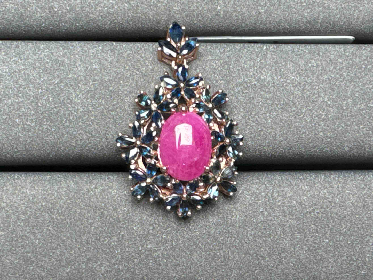 A2696 Ruby Pendant