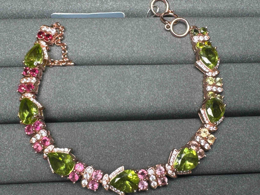 A2697 Peridot Bracelet
