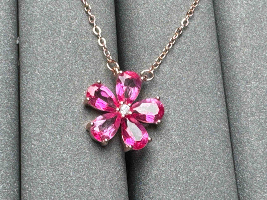 A2739 Topaz Necklace