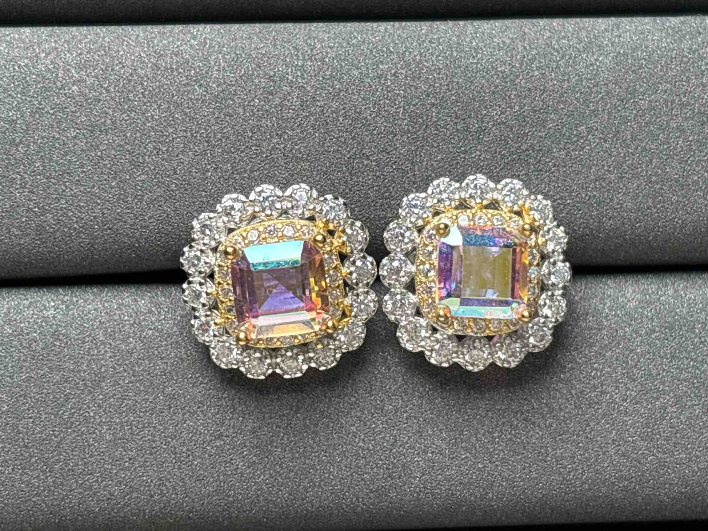 A2750 Aura Quarz Earrings
