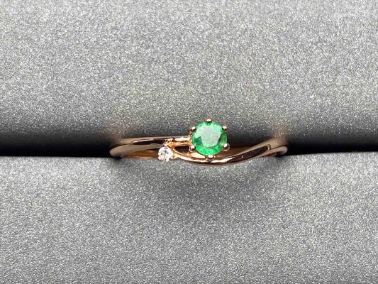 A275 Emerald Ring
