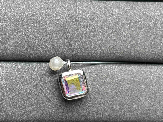 A2778 Aura Quarz Pendant