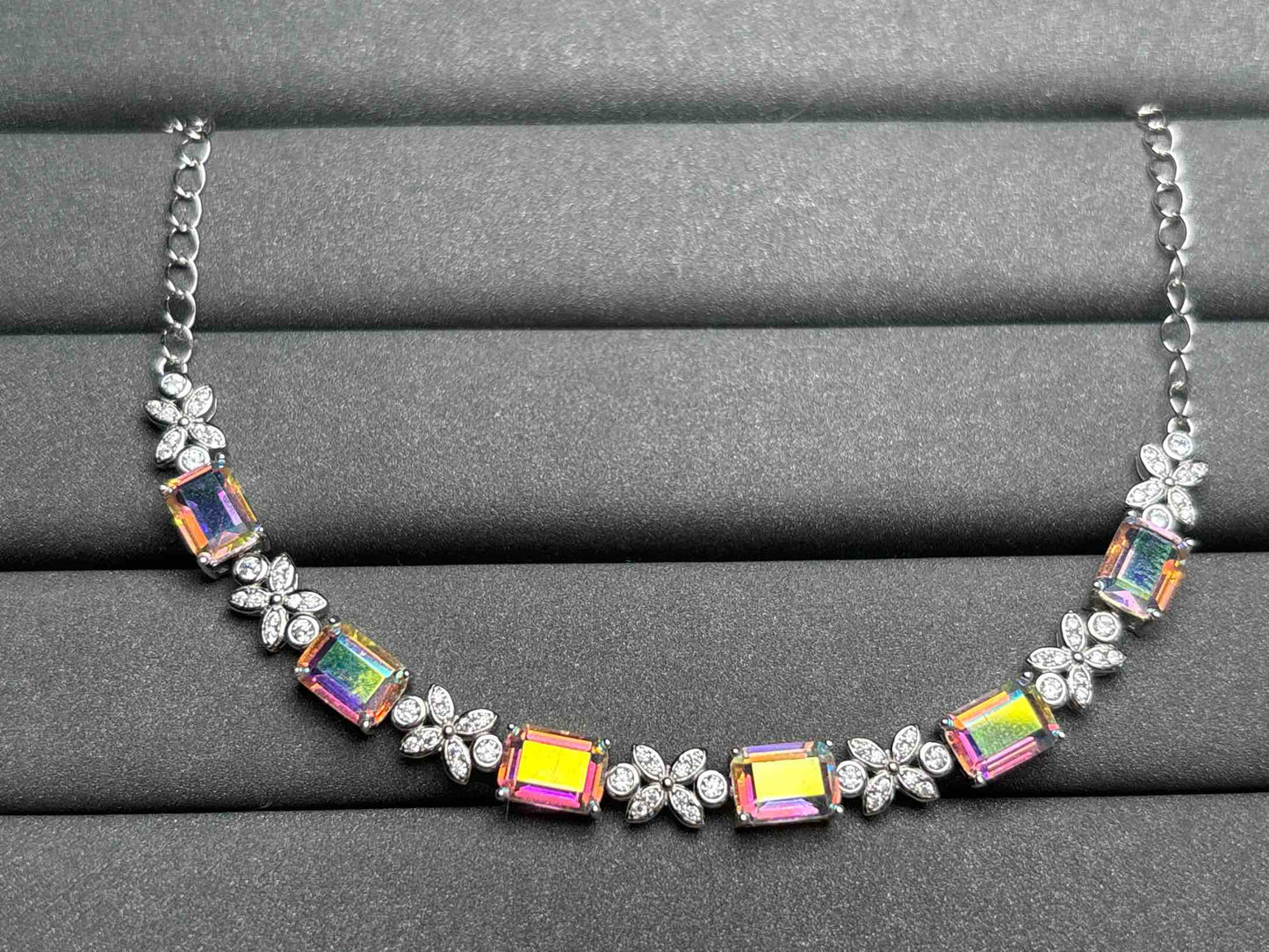 A2835 Aura Quarz Bracelet