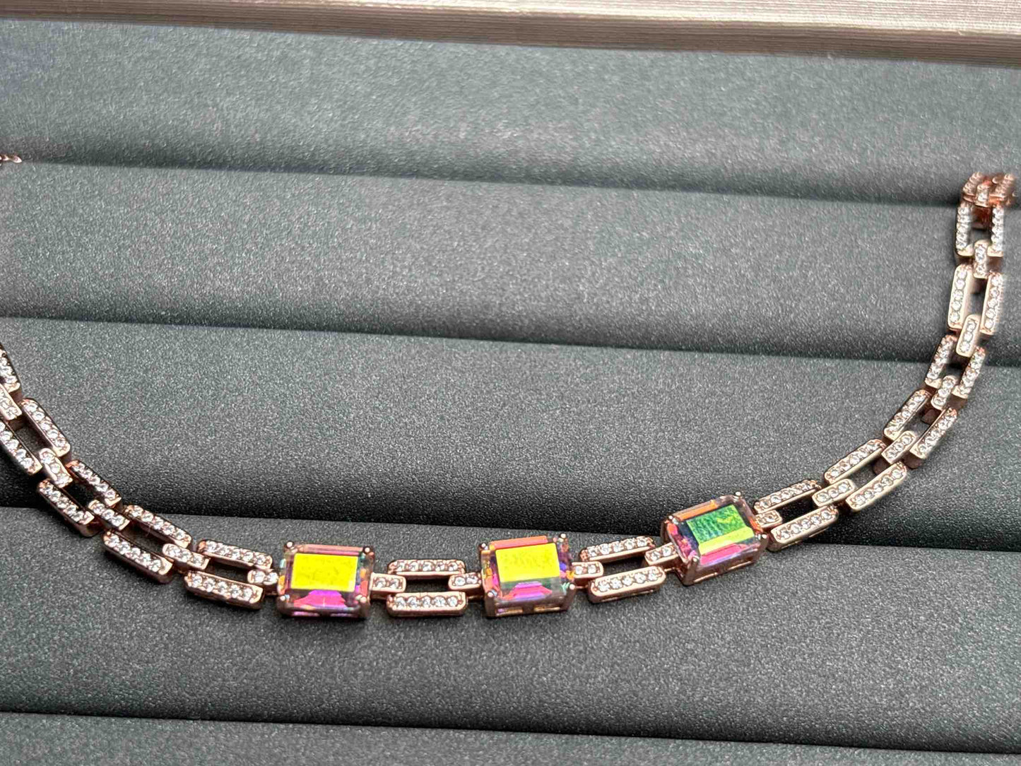 A2844 Aura Quarz Bracelet