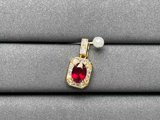 A2880 Topaz Pendant