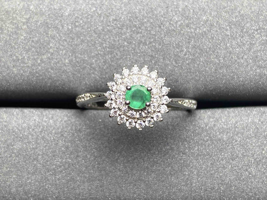 A302 Emerald Ring
