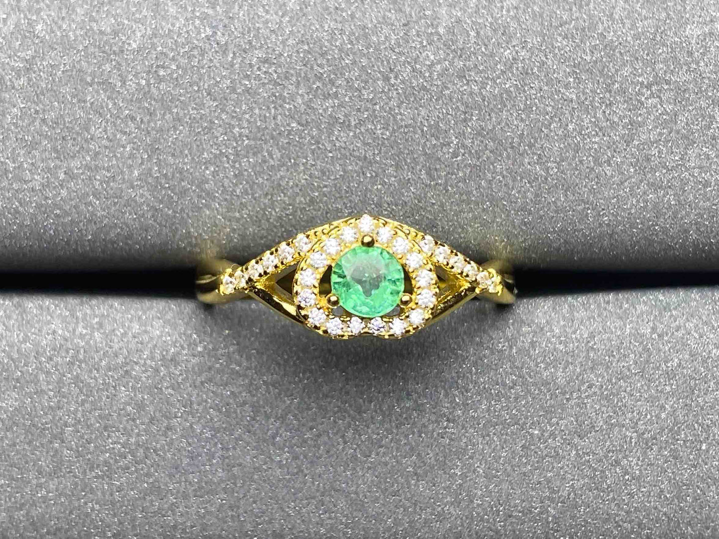A312 Emerald Ring