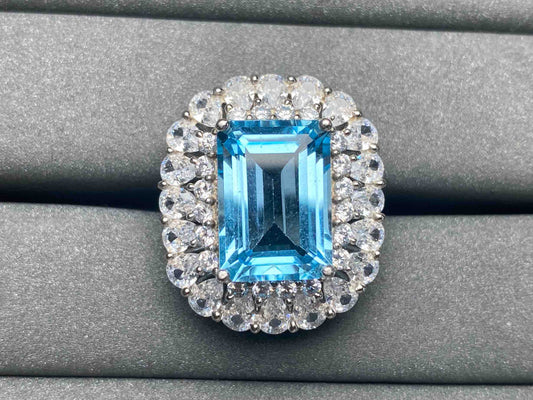 A3135 Topaz Ring