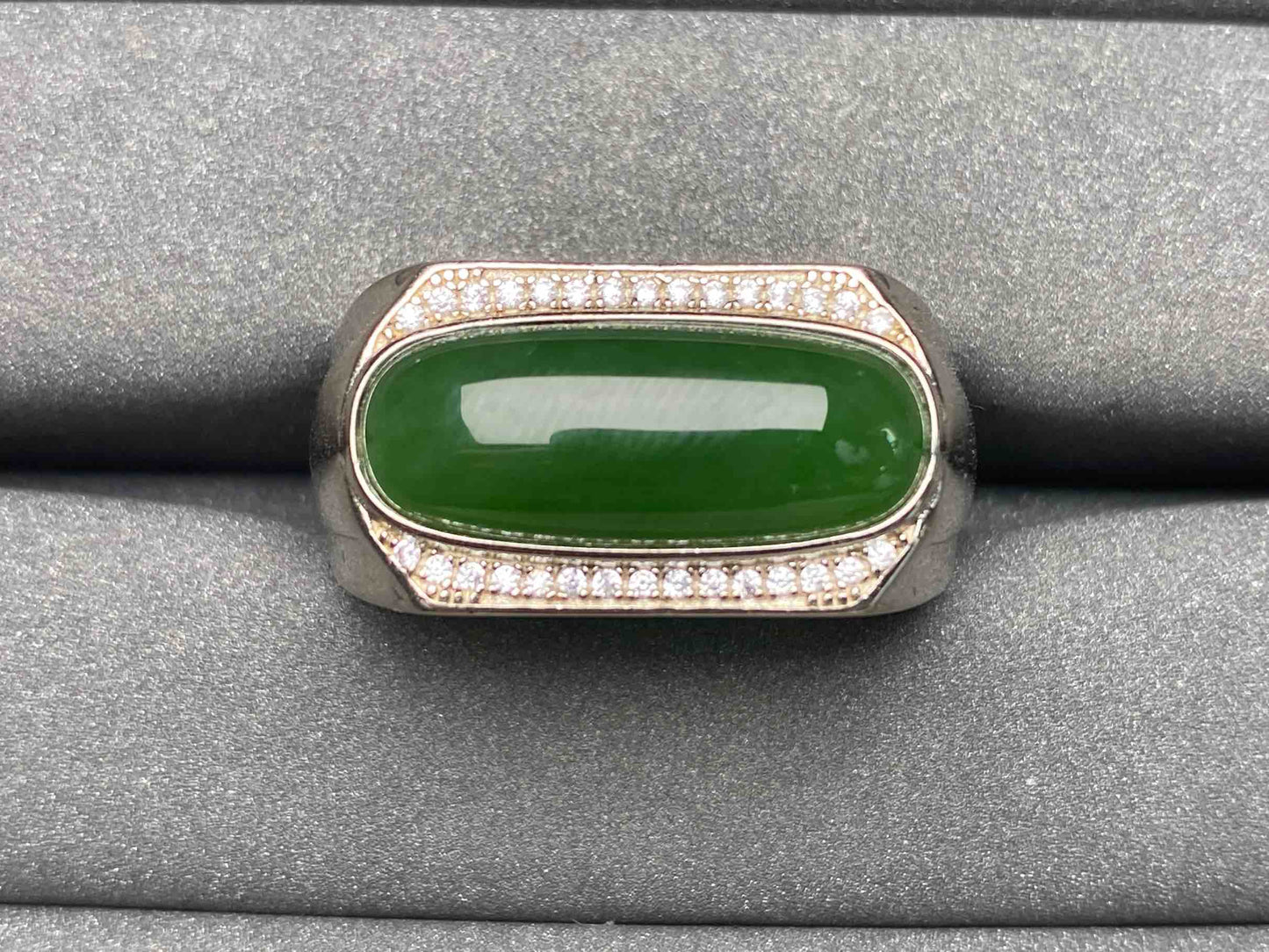 A3138 He tian jade Ring