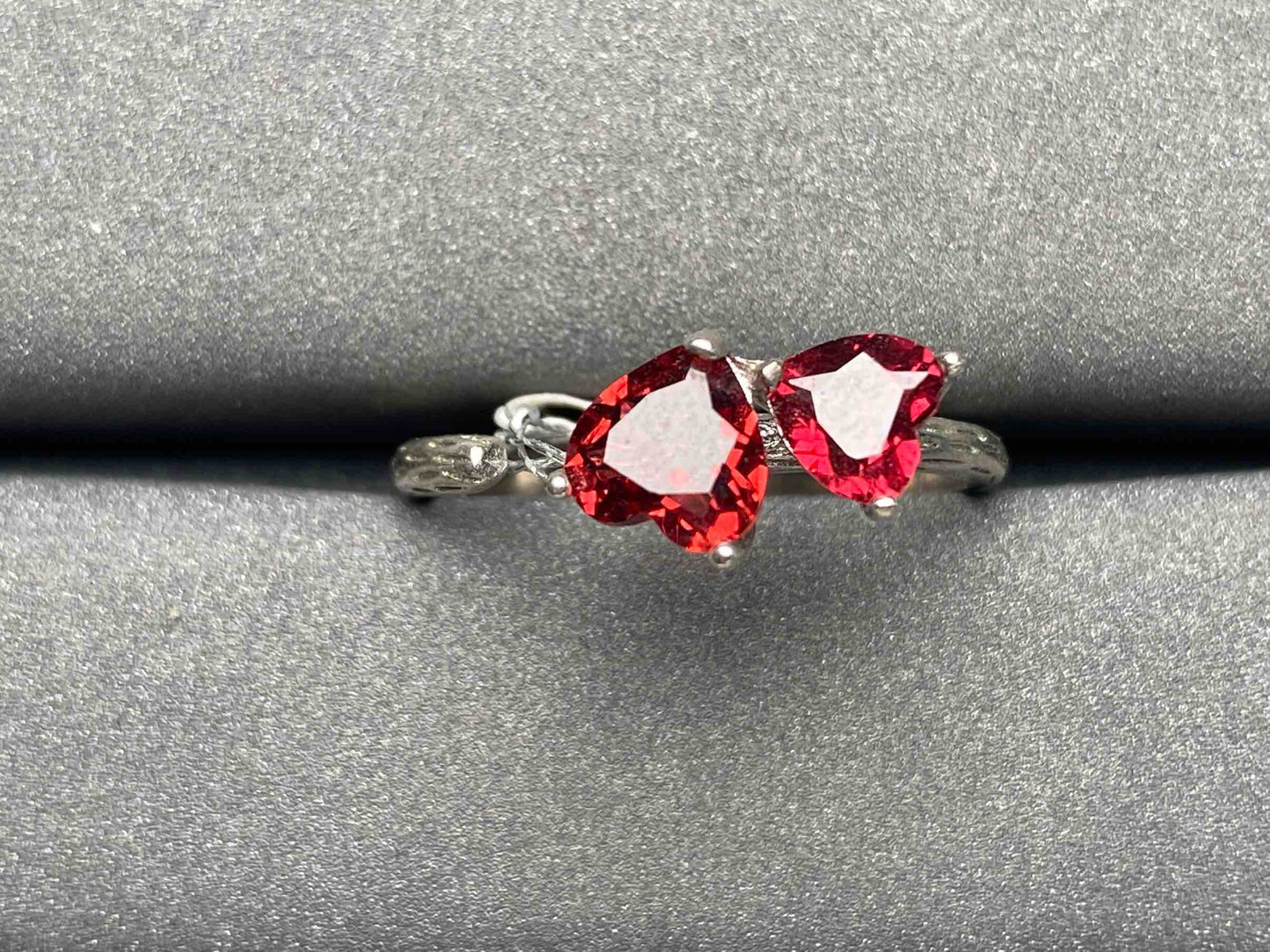 A3178 Garnet Ring