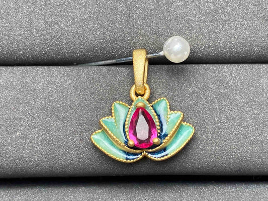 A3207 Topaz Pendant