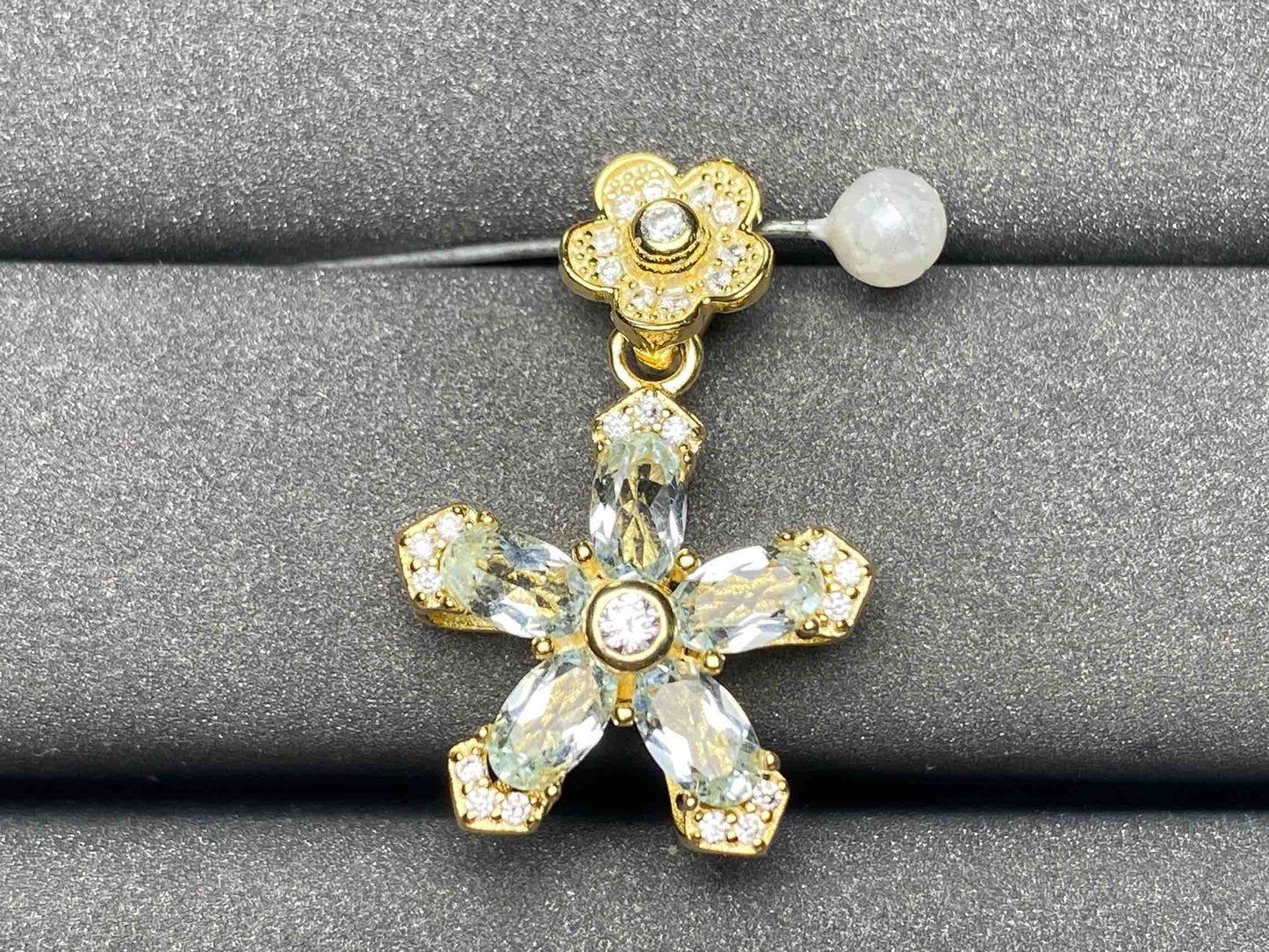 A3234 Aquamarine Pendant