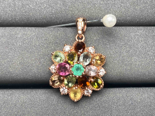 A3333 Emerald Pendant