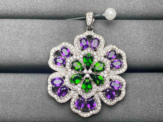 A3340 Diopside Pendant