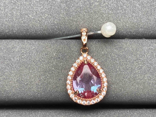A3370 Alexandrite Pendant
