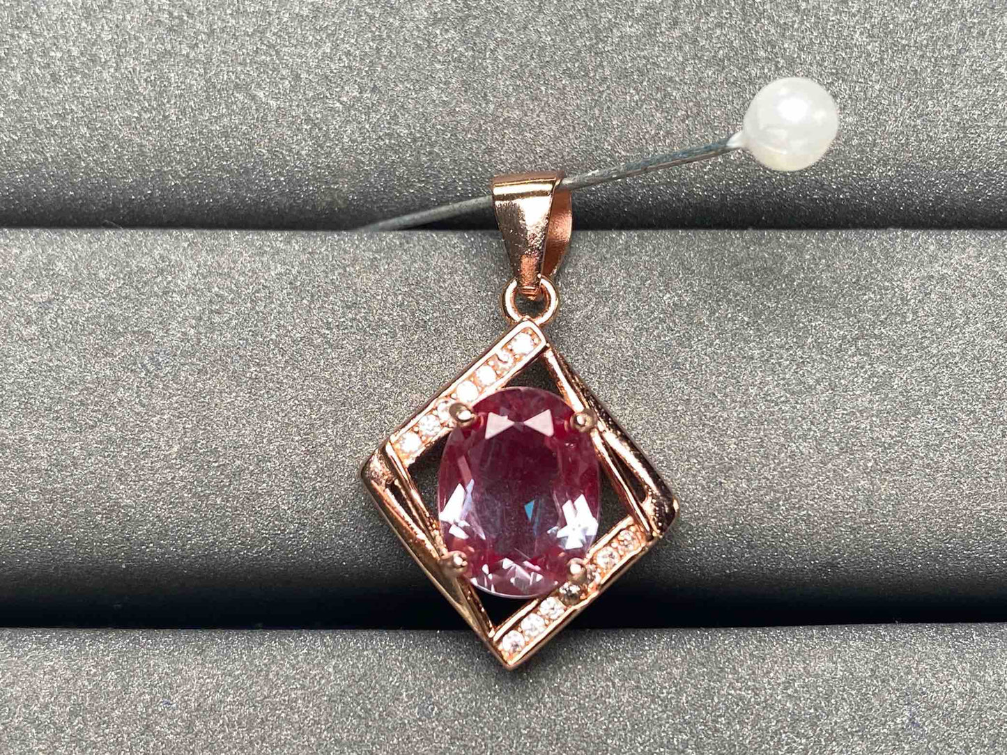 A3404 Alexandrite Pendant