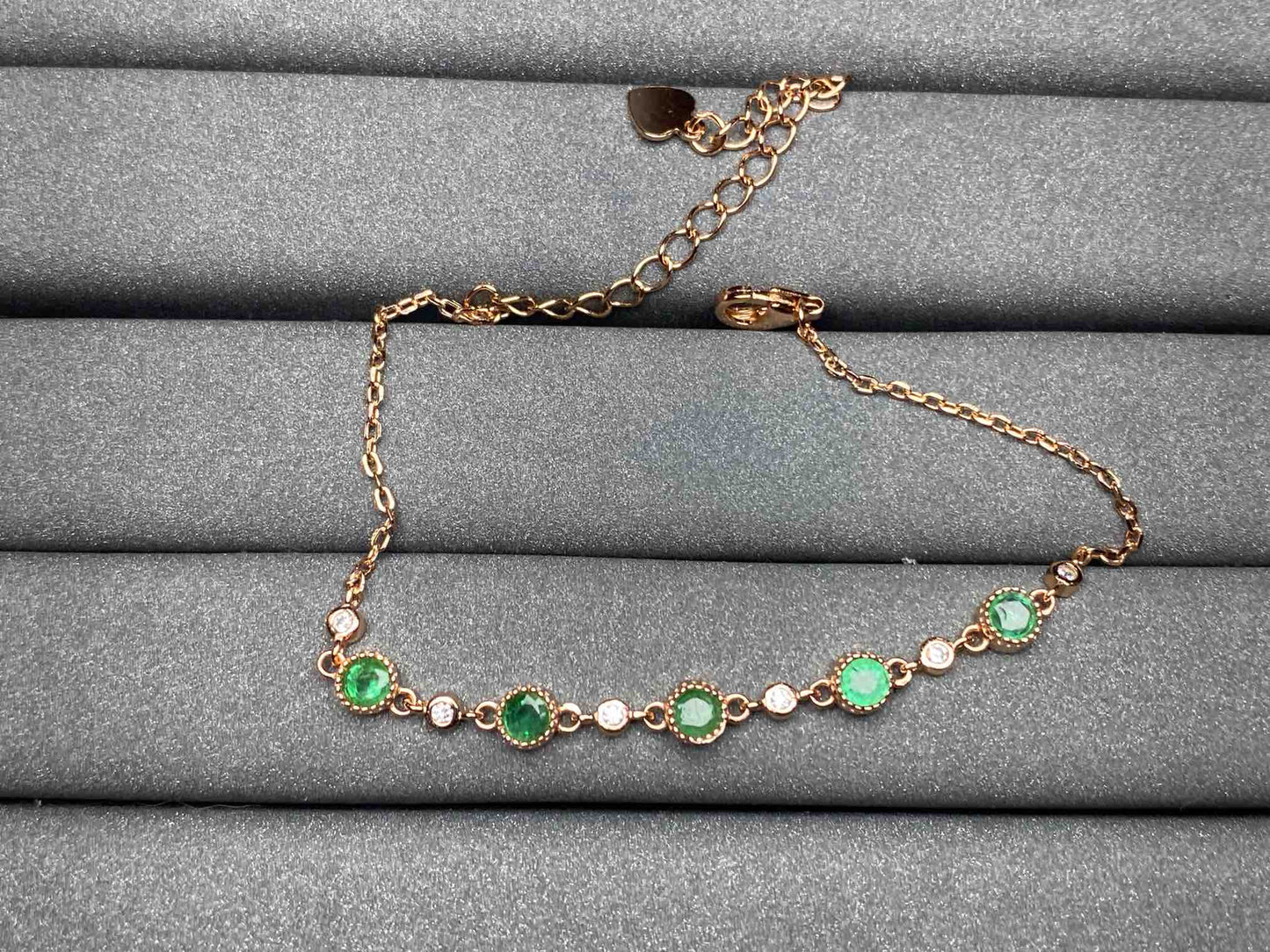 A342 Emerald Bracelet