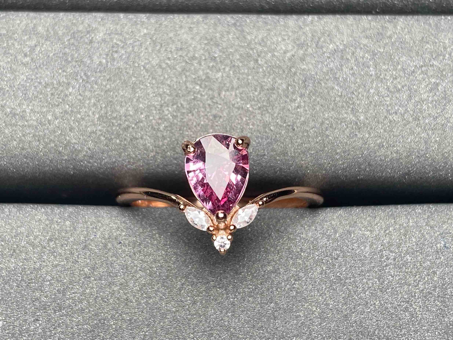 A3477 Malaya garnet Ring