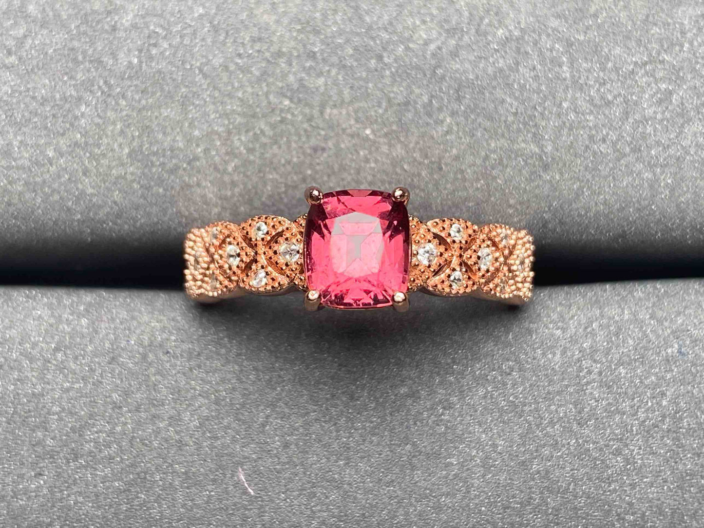 A3481 Malaya garnet Ring