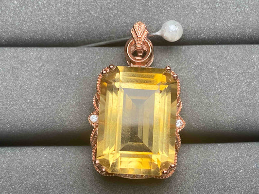 A3502 Citrine Pendant