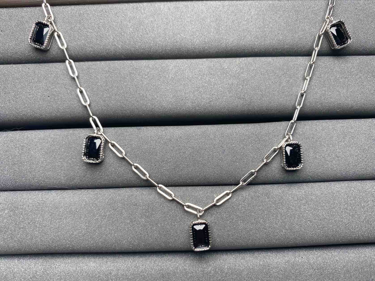 A3661 Spinel Necklace