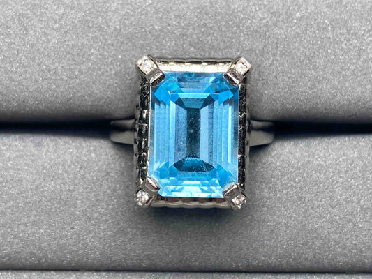 A3718 Topaz Ring