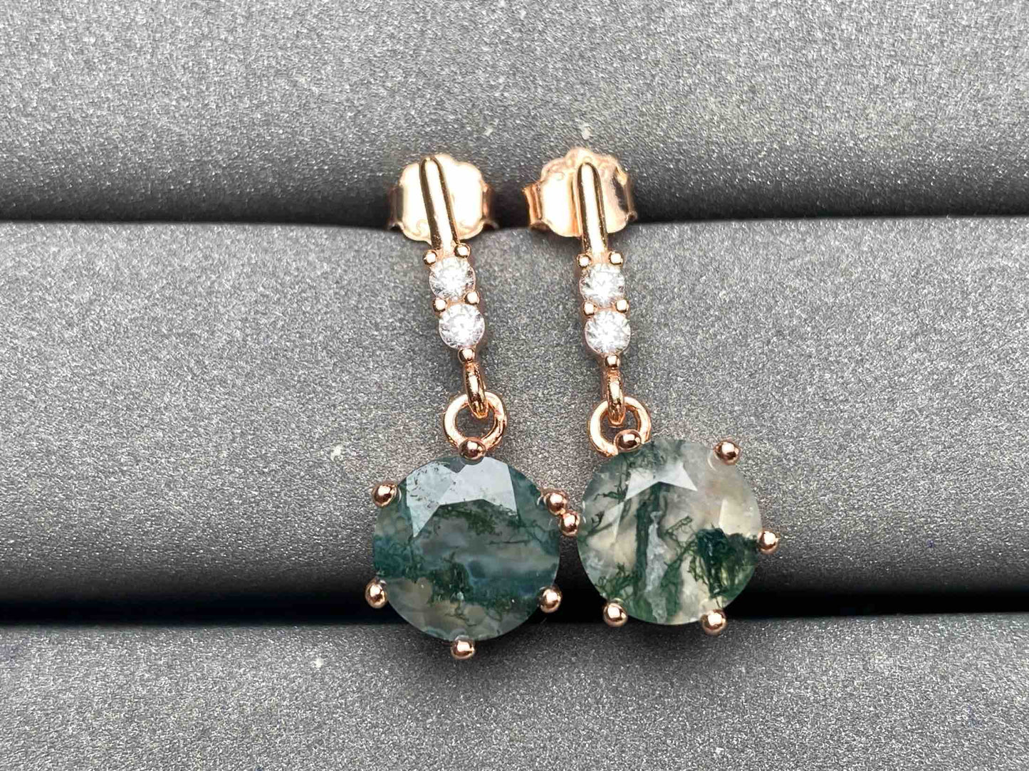 A3738 Moss Agate Earrings