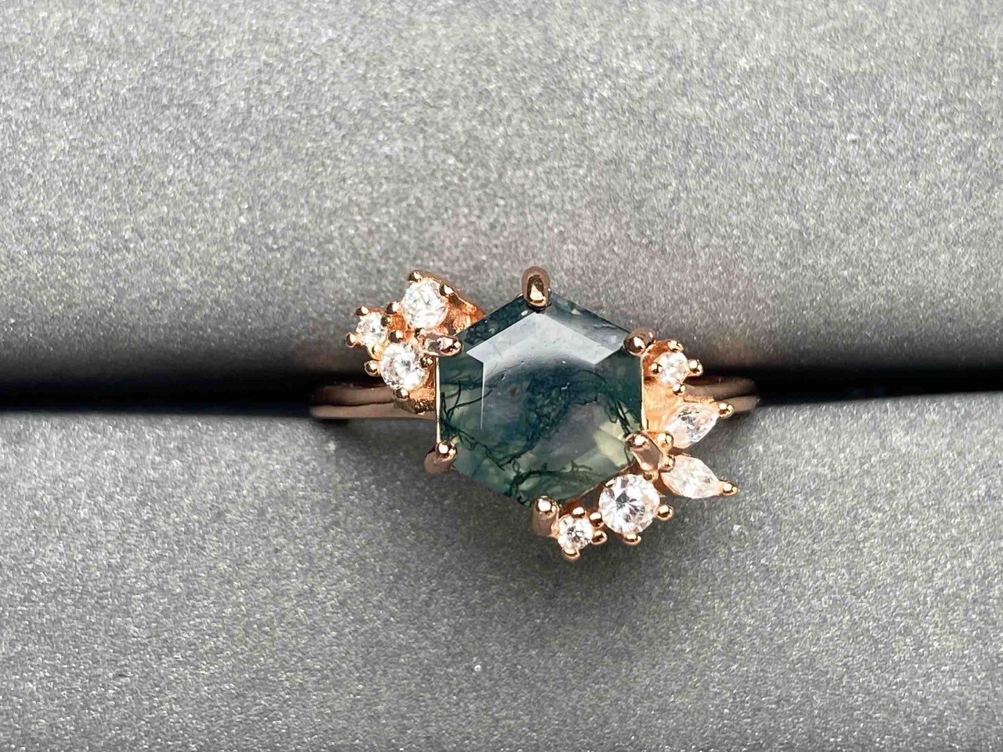 A3740 Moss Agate Ring