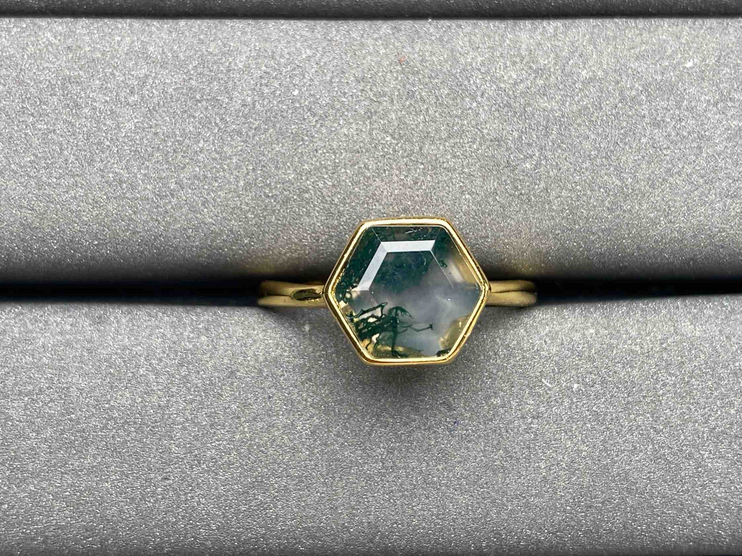 A3750 Moss Agate Ring