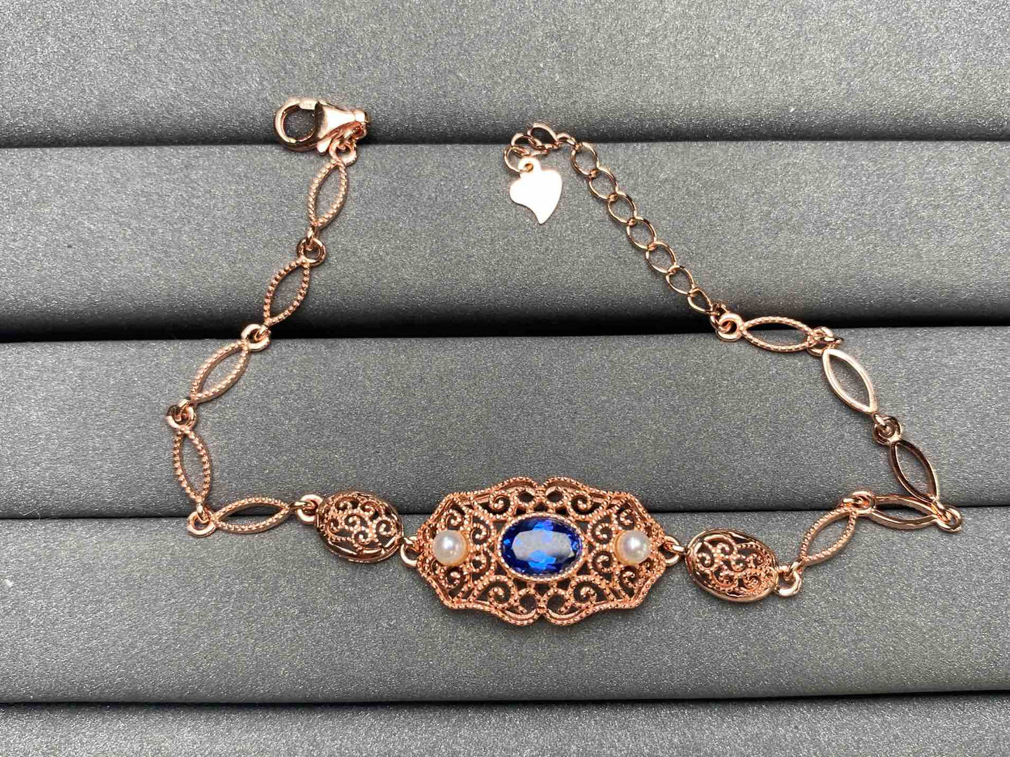 A3772 Topaz Bracelet